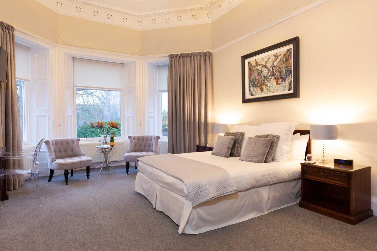 Fernbank House Bed & Breakfast
